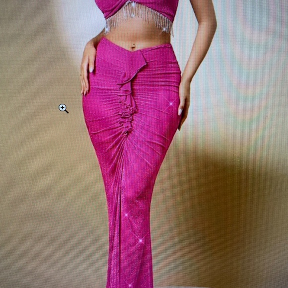 Medium two-piece skirl and tube top set - Picture 3 of 3